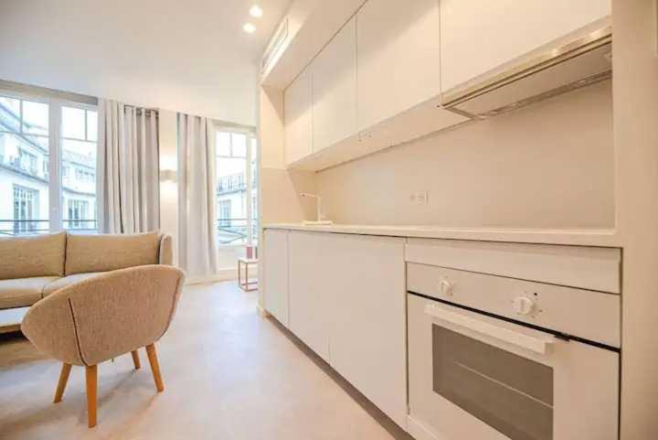 Superb Appt With Ac - 2bd-6p - Madeleine-opera Apartment Paris