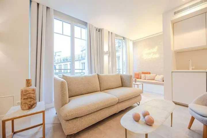 Superb Appt With Ac - 2bd-6p - Madeleine-opera Apartment Paris